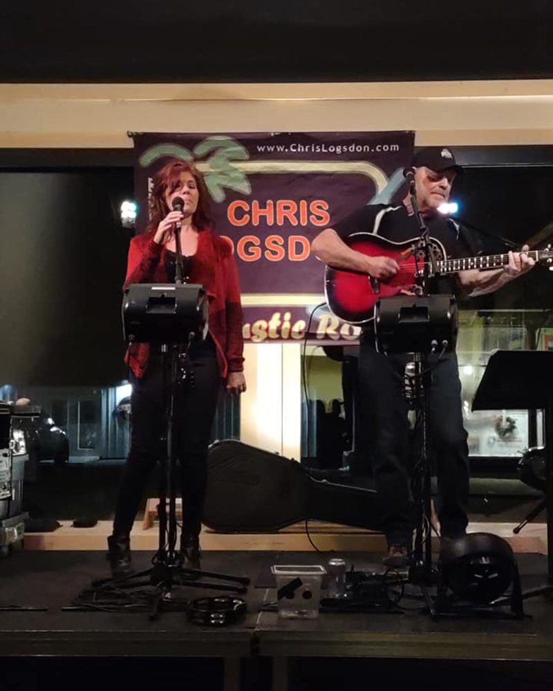 Musician Chris Logsdon entertains at a summer event sponsored by Destination Shawnee in Perry County, Ohio.