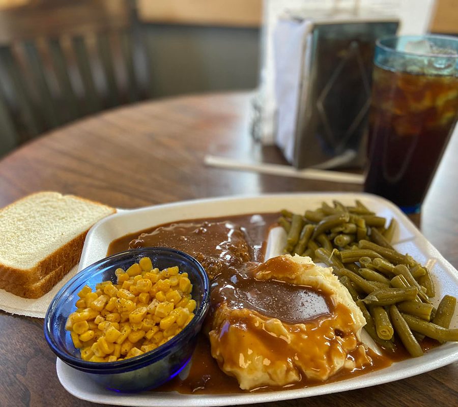 Salisbury Steak and gravy lunch at Luncheon Muncheon in Crooksville, Perry County, Ohio.