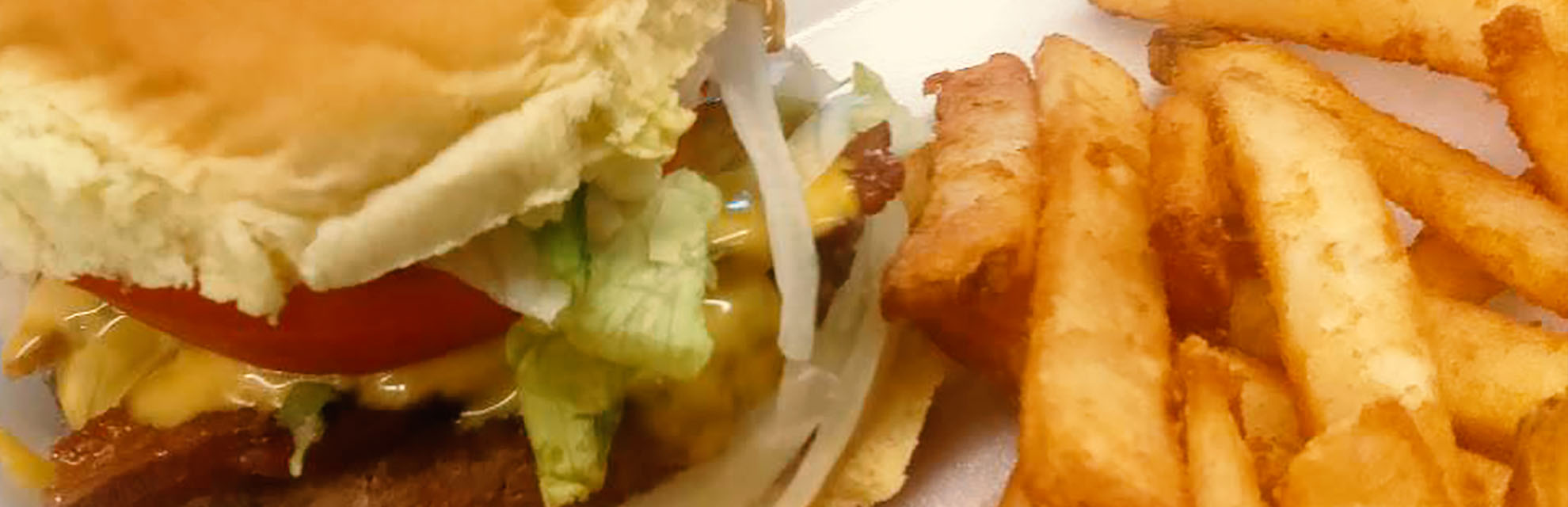 Hamburger and fries platter at Peach's Place in Crooksville, Perry County, Ohio