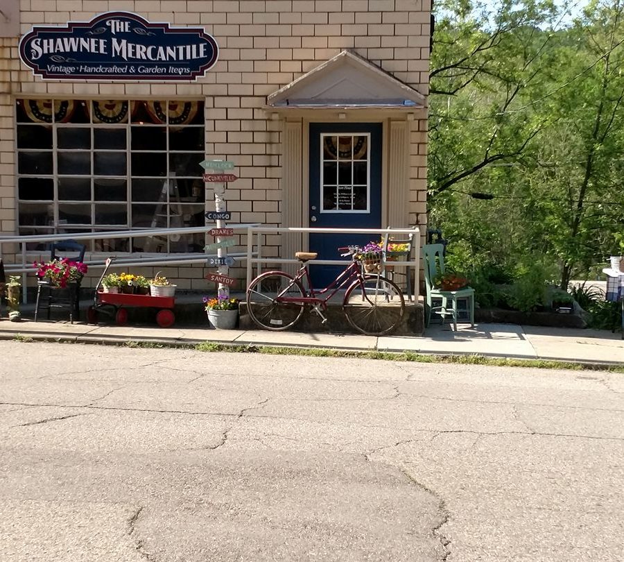 Exterior of Shawnee Mercantile in Shawnee, Perry County, Ohio