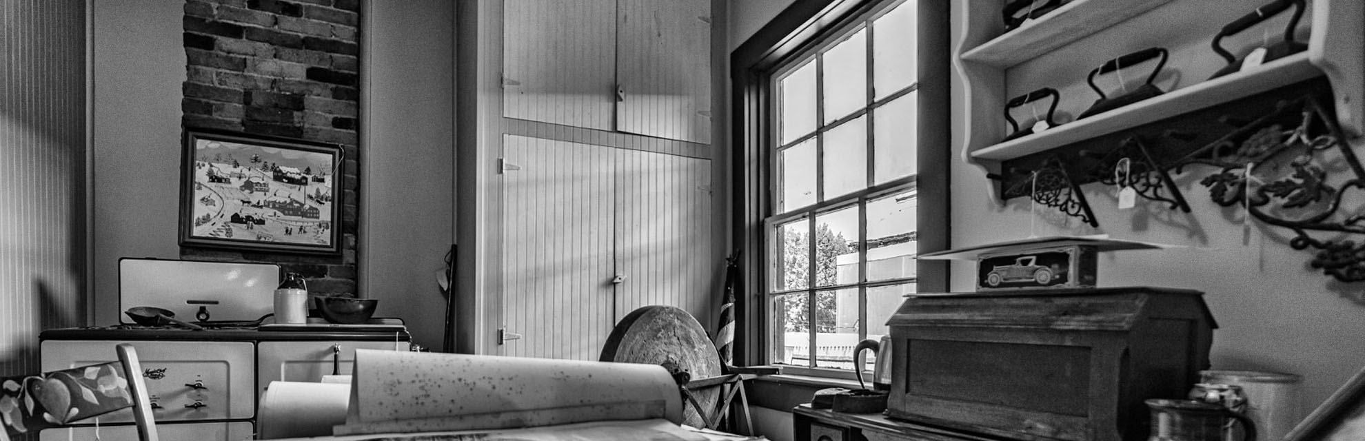 Interior view of kitchen display area in Somerset Art & Antiques in Somerset, Perry County, Ohio.