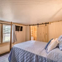 Light, airy bedroom at Take 5 lodging home in Somerset, Perry County, Ohio